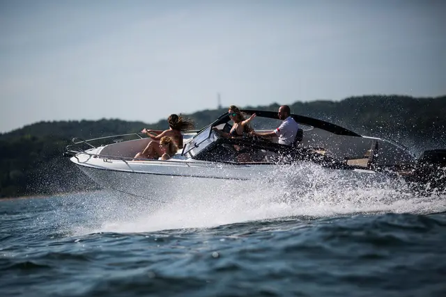 Parker 630 Bowrider – Bild 8