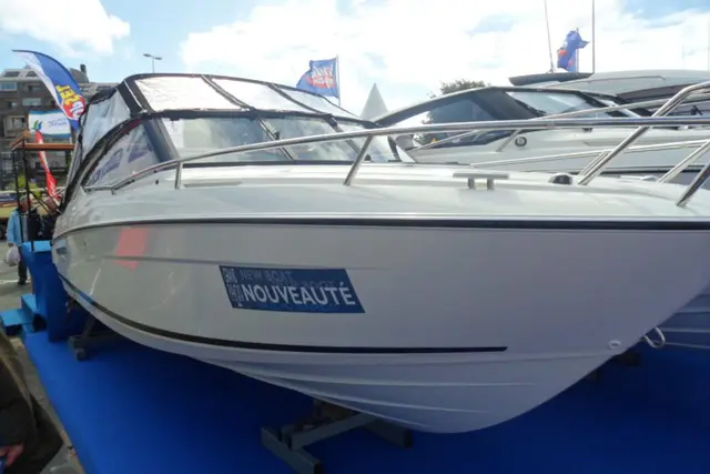 Parker 630 Day Cruiser – Bild 7