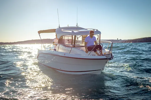 Parker 660 Pilothouse – Bild 7