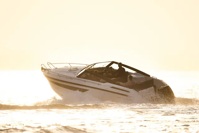 Parker 800 Cruiser – Bild 9
