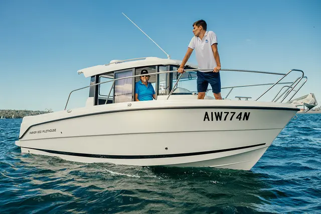 Parker 800 Pilothouse – Bild 2