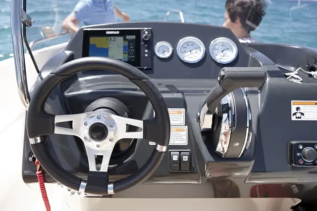 Quicksilver Activ 455 Open – Bild 6