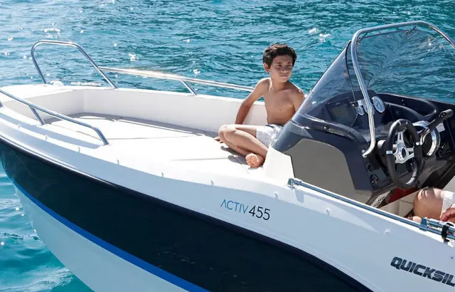 Quicksilver Activ 455 Open – Bild 11
