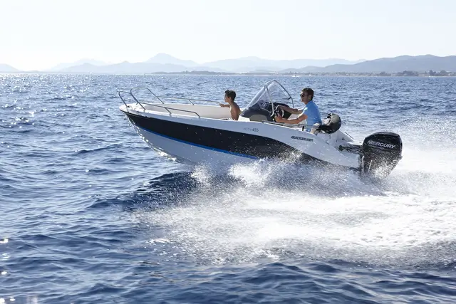 Quicksilver Activ 455 Open – Bild 1
