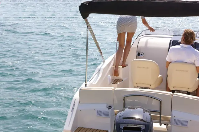 Quicksilver Activ 555 Cabin – Bild 3