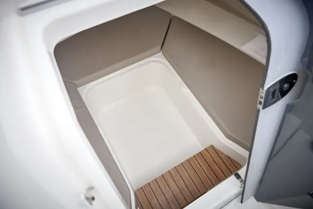 Quicksilver Activ 605 Sundeck – Bild 10