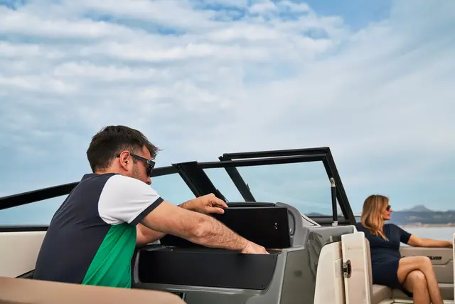 Quicksilver Activ 755 Bowrider – Bild 1
