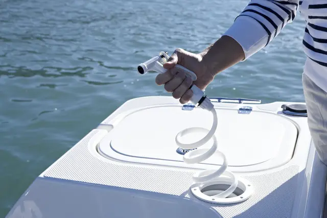 Quicksilver Captur 675 Pilothouse – Bild 6