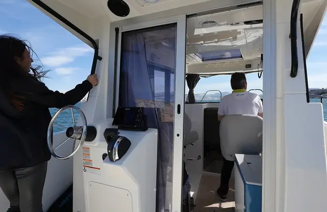 Quicksilver Captur 805 Pilothouse – Bild 2